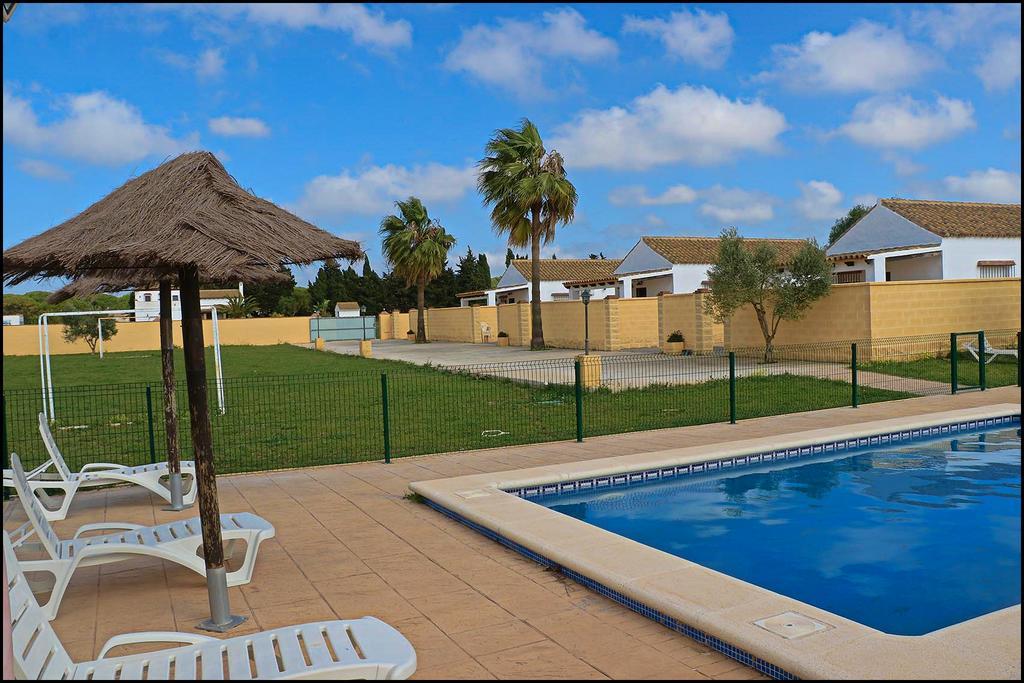 Bungalow en complejo II Conil De La Frontera Exterior foto